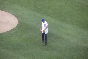 Broadway Joe Namath throwing out the first pitch.